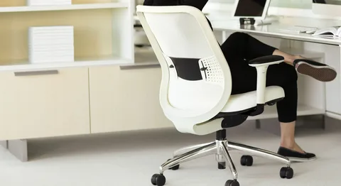 تصویر 3 از صندلی اداری تاشو با قابلیت استفاده انعطاف‌ پذیر